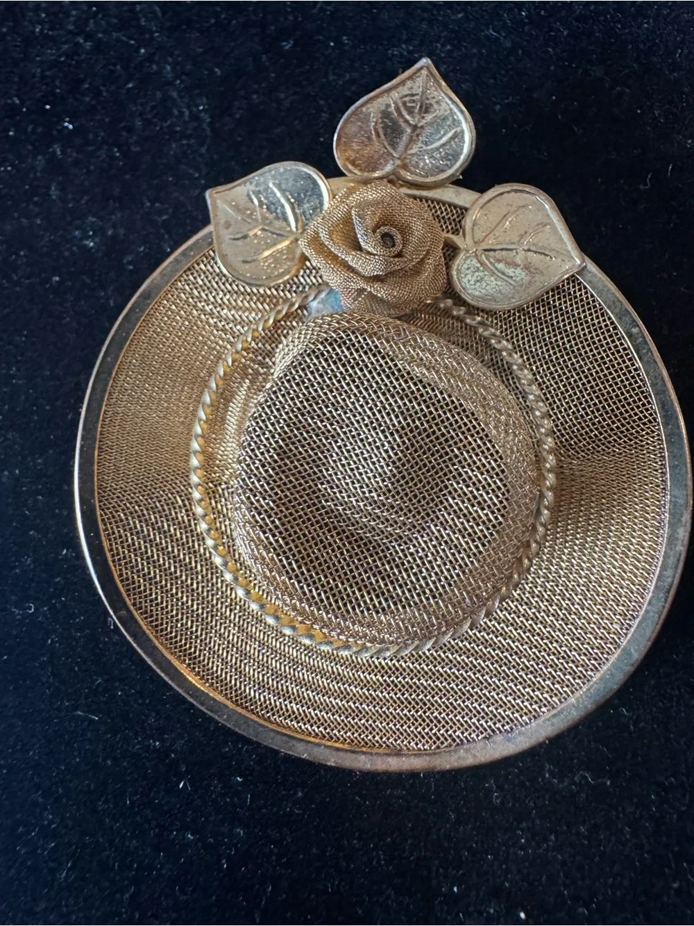 Gold Floral Straw mesh Hat Brooch - Elegant Women Jewelry